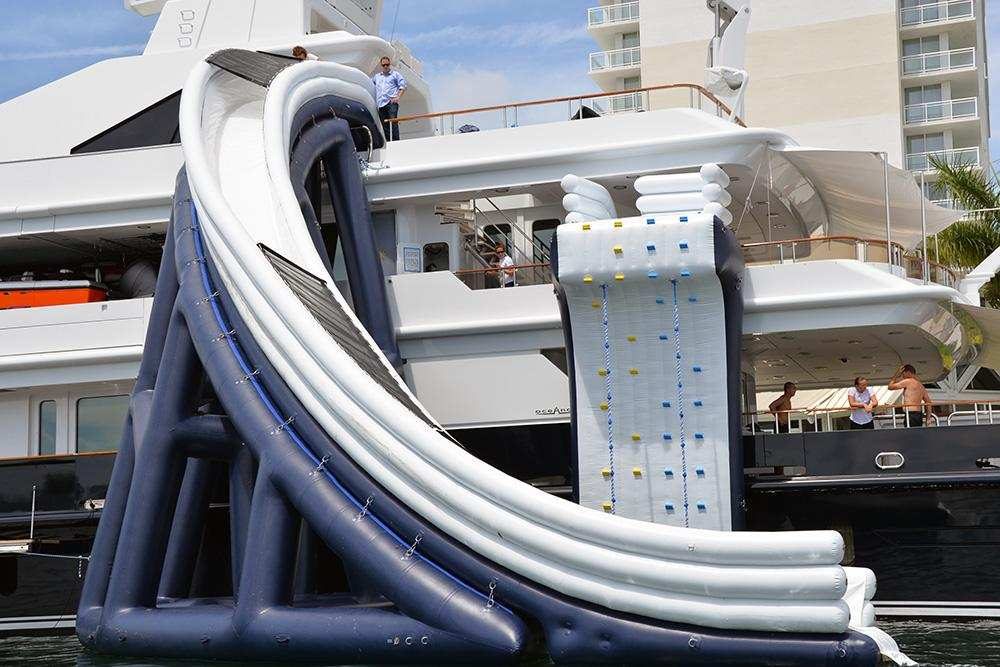 FunAir climbing wall and curved yacht slide