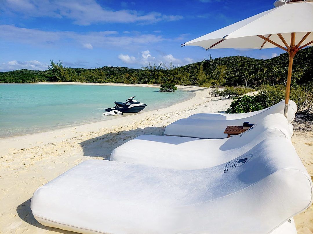 FunAir Superyacht Beach Loungers