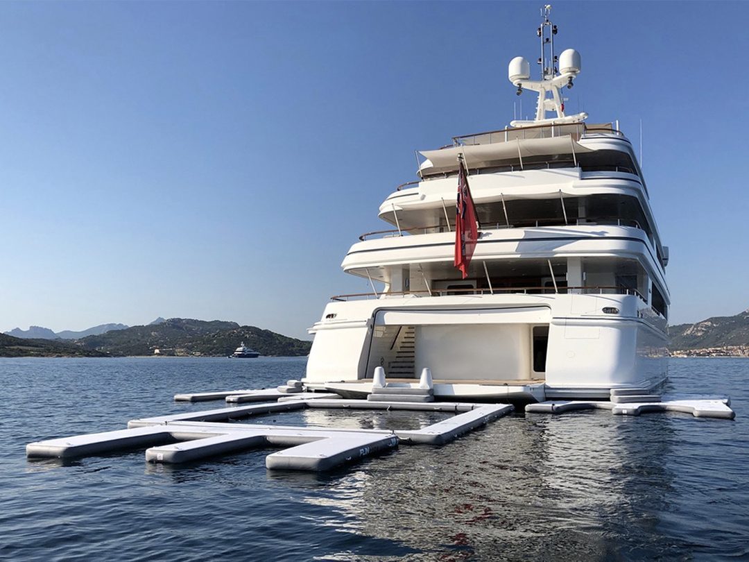 Inflatable Super Dock in use with Superyacht