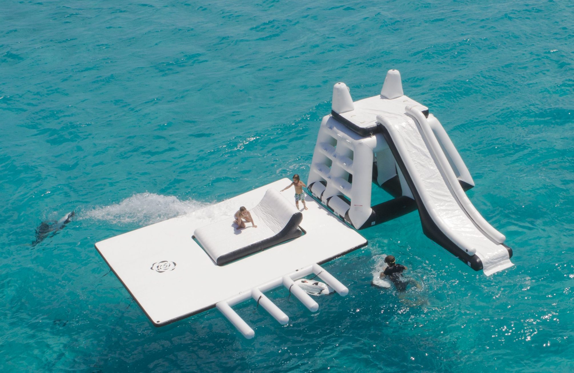 Motor Yacht Illusion V Floating Playground