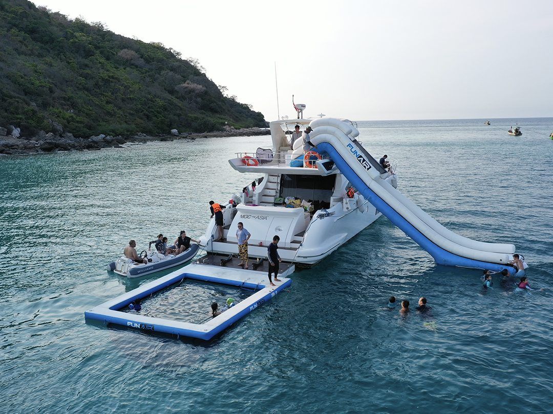 Hanger Mini Yacht Slide