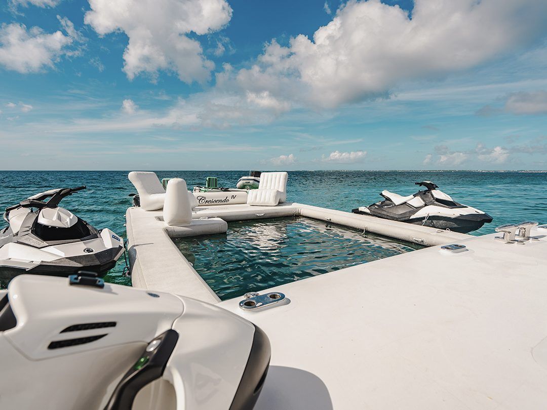 FunSize Beach Club Sea Pool on superyacht Crescendo IV