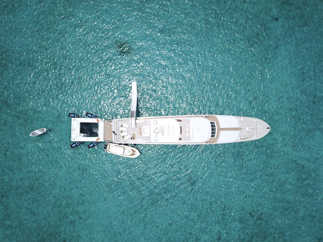 Beach Club Sea Pool on superyacht Loon