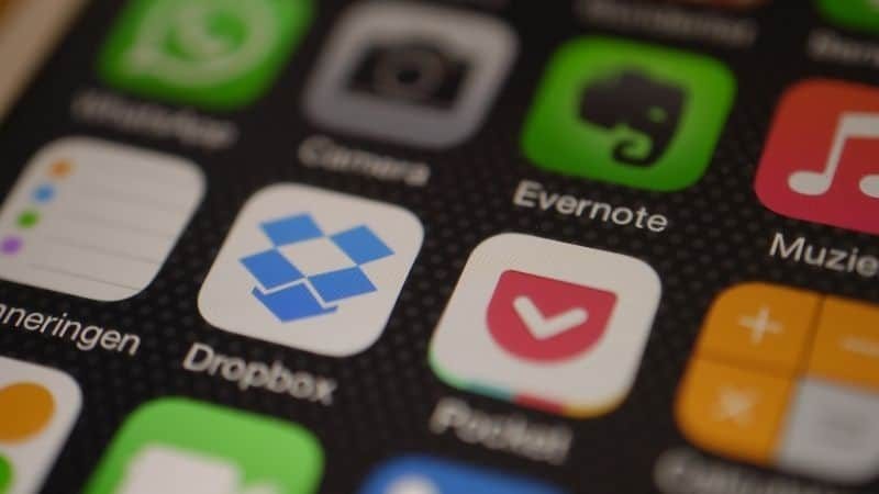 Applications and Dropbox on iPhone
