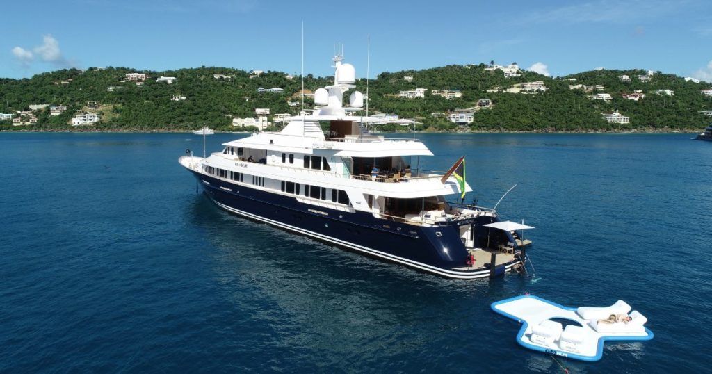 Beautiful yacht Broadwater with FunAir Floating Island superyacht toy
