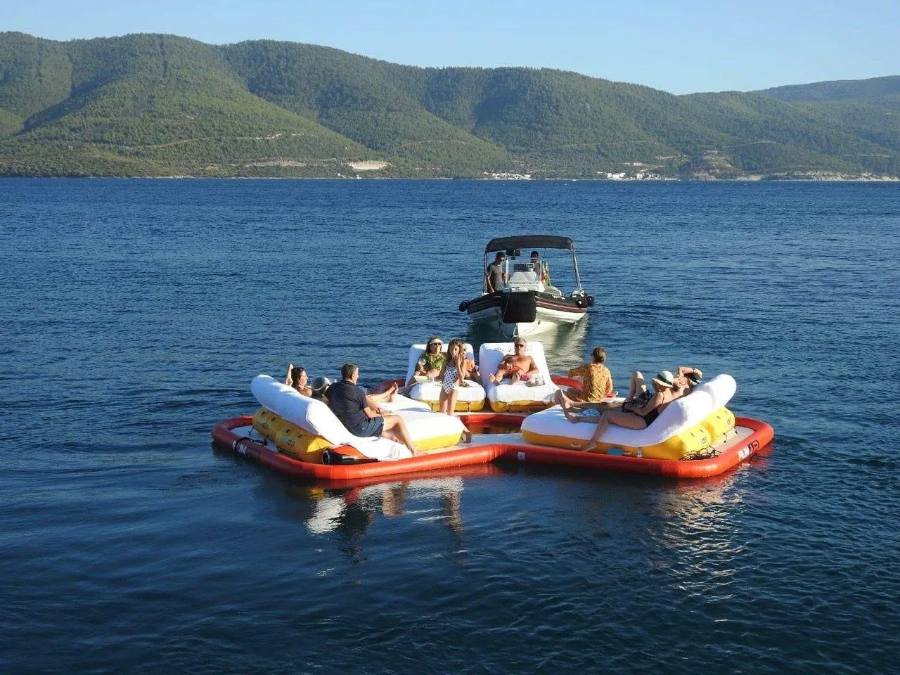 2102-FA-Floating-Island-SY-Take-It-Easier-2.jpeg