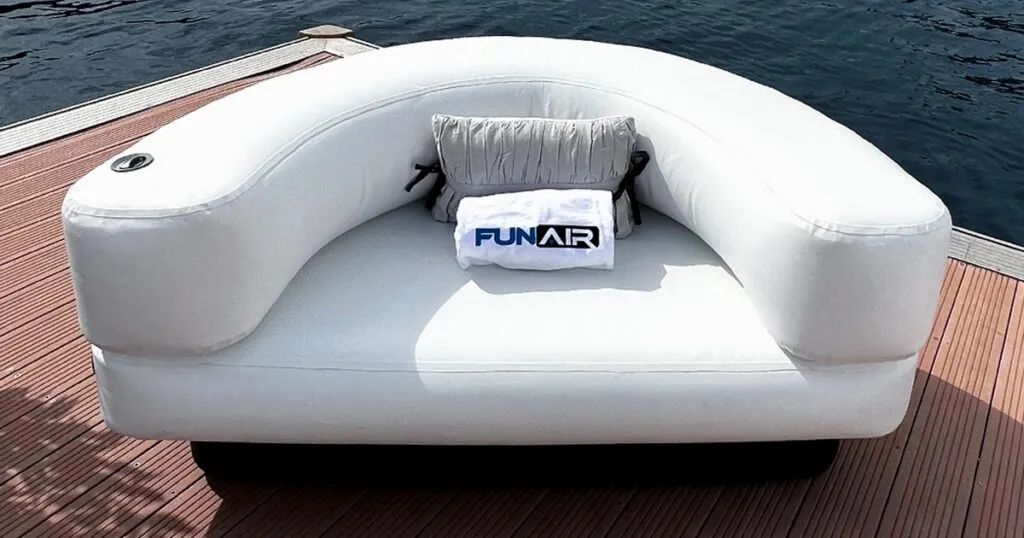 The FunAir Club Chair