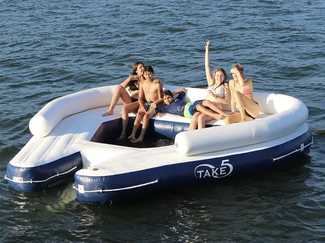 FunAir Floating Oasis