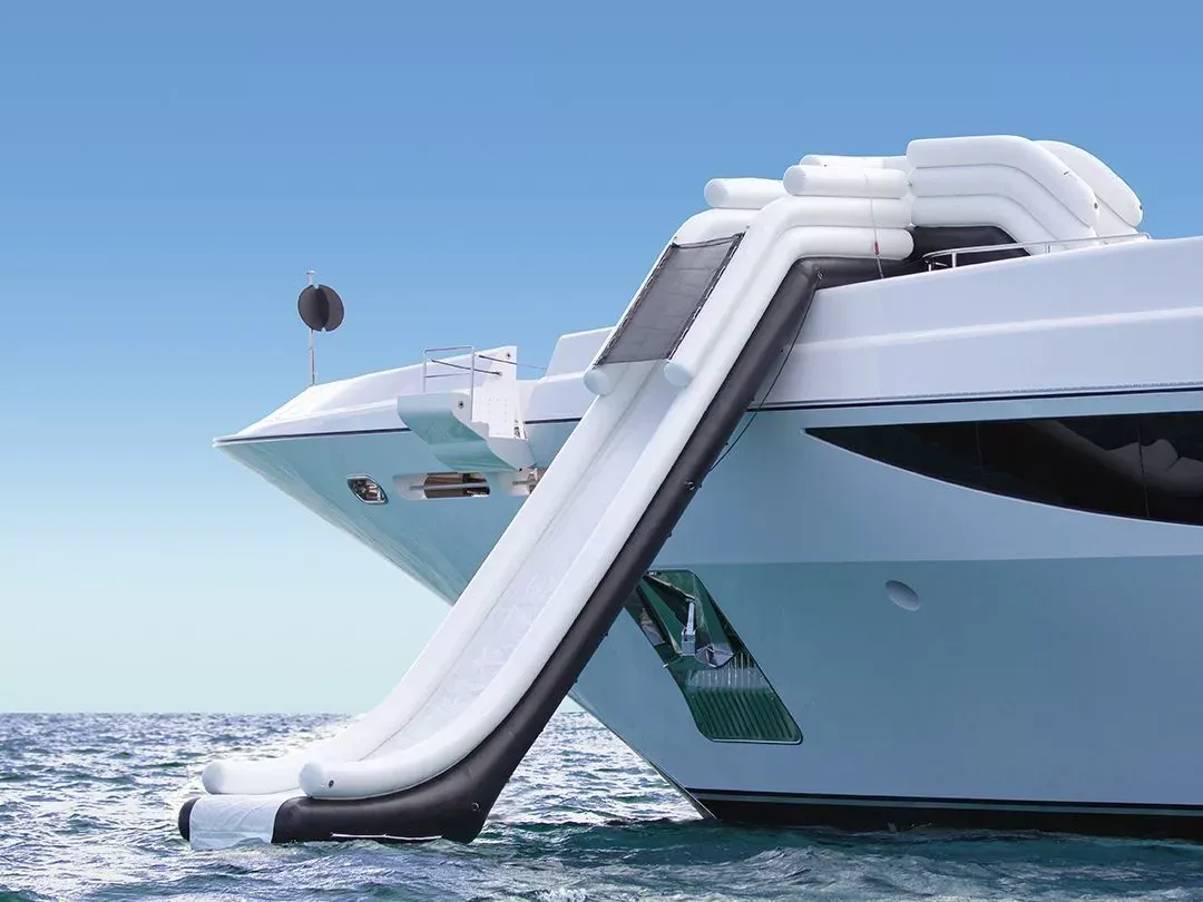 Bow Yacht Slides