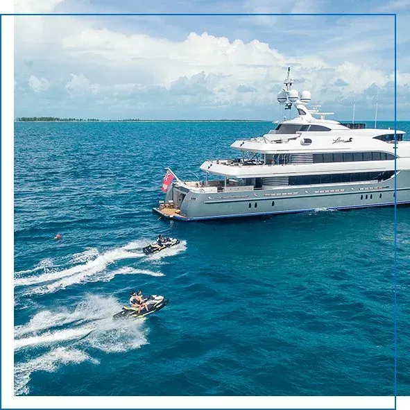 FunYacht Motor Yacht Loon watersports